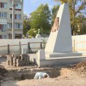Подготовку к гробокопательству в Брянске активно освещают подконтрольные областному правительству СМИ. На фото - стоп-кадр из репортажа телеканала 