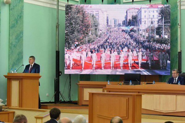 Во время выступления А. Богомаза перед Брянской облдумой 21 декабря 2018 г.